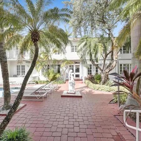Courtyard Apartments Part Of The Oasis Casita Collection Miami Beach Esterno foto