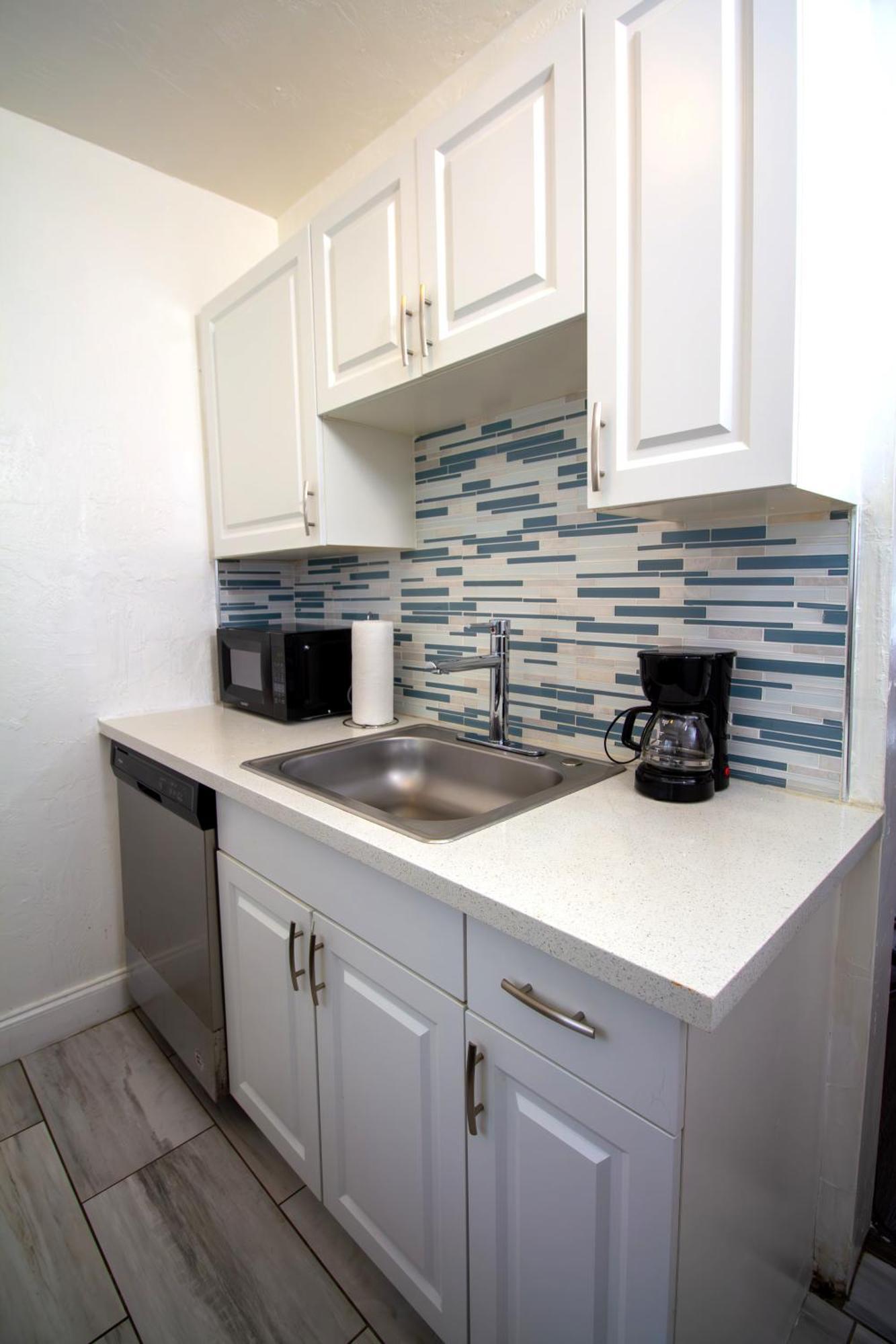 Courtyard Apartments Part Of The Oasis Casita Collection Miami Beach Esterno foto