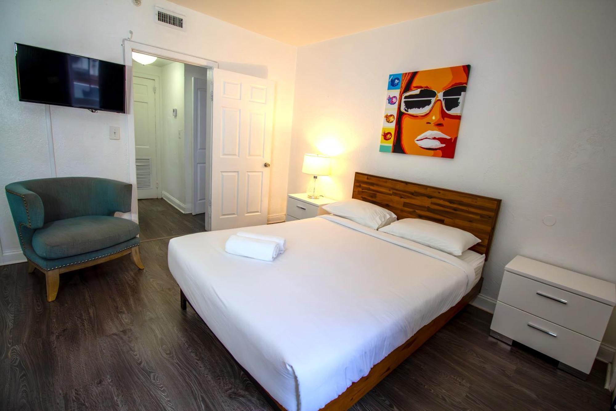 Courtyard Apartments Part Of The Oasis Casita Collection Miami Beach Esterno foto