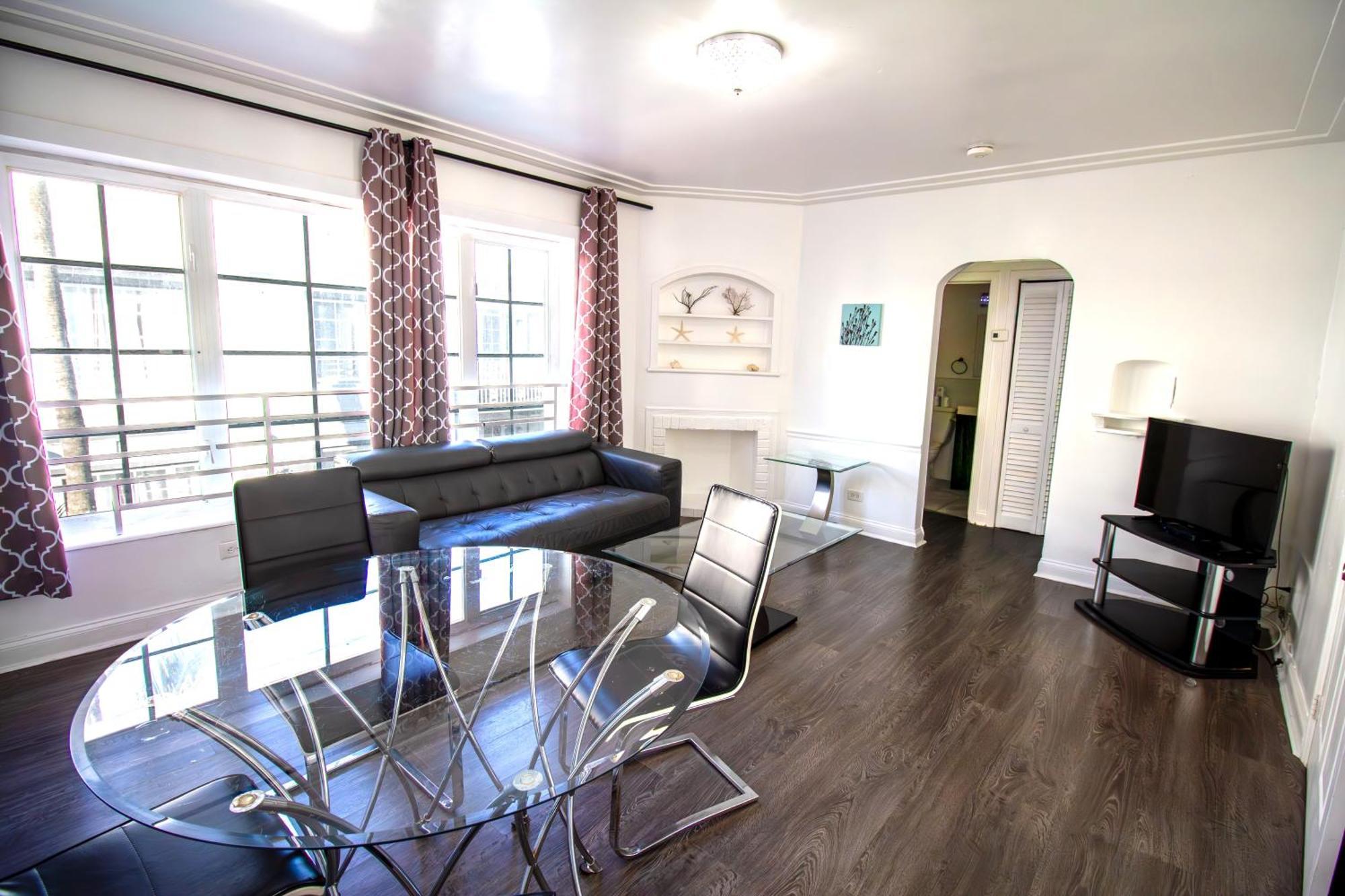 Courtyard Apartments Part Of The Oasis Casita Collection Miami Beach Esterno foto