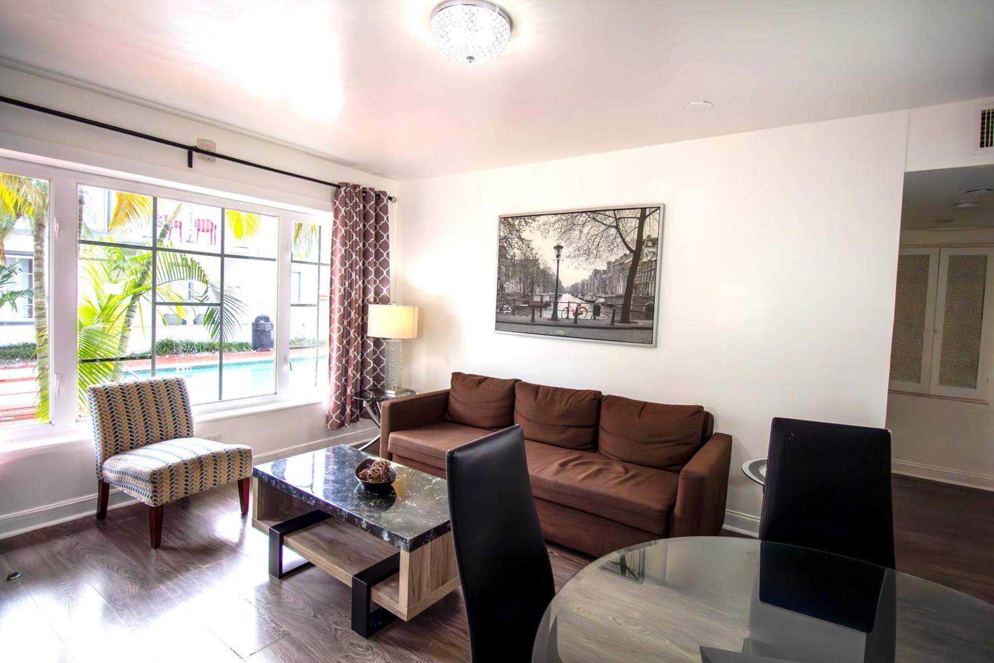 Courtyard Apartments Part Of The Oasis Casita Collection Miami Beach Esterno foto