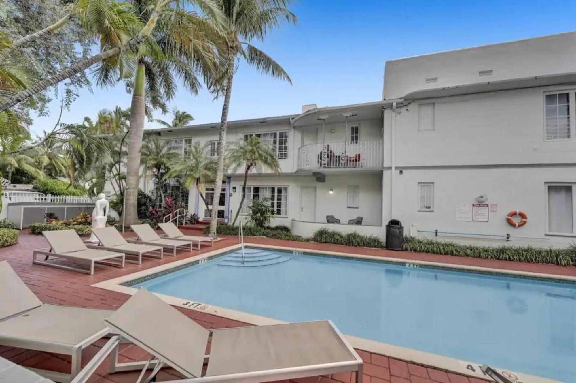 Courtyard Apartments Part Of The Oasis Casita Collection Miami Beach Esterno foto